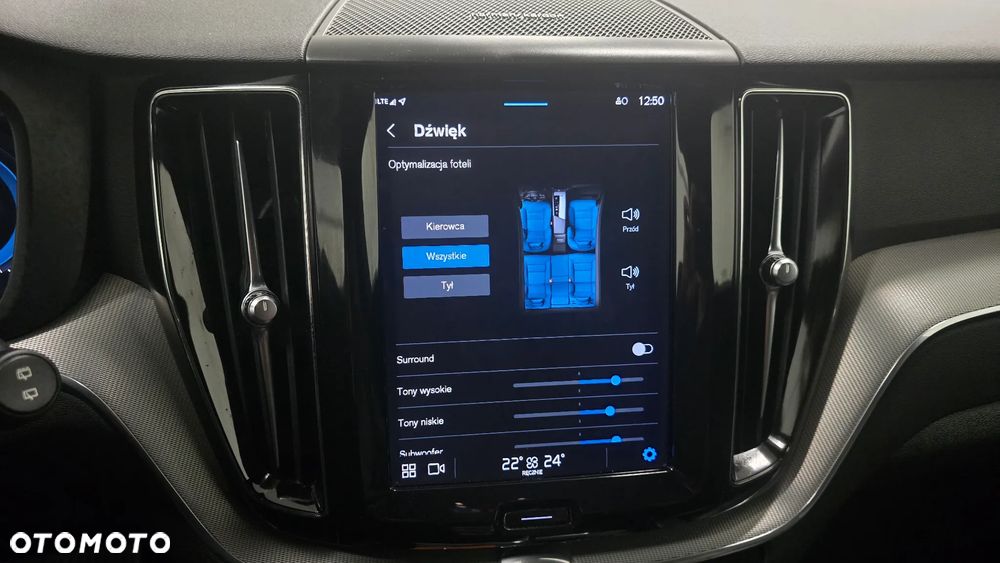 Volvo XC 60 B4 D Plus Dark - 27