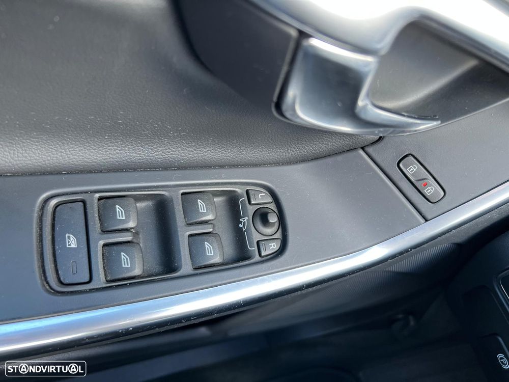 Volvo V60 - 49