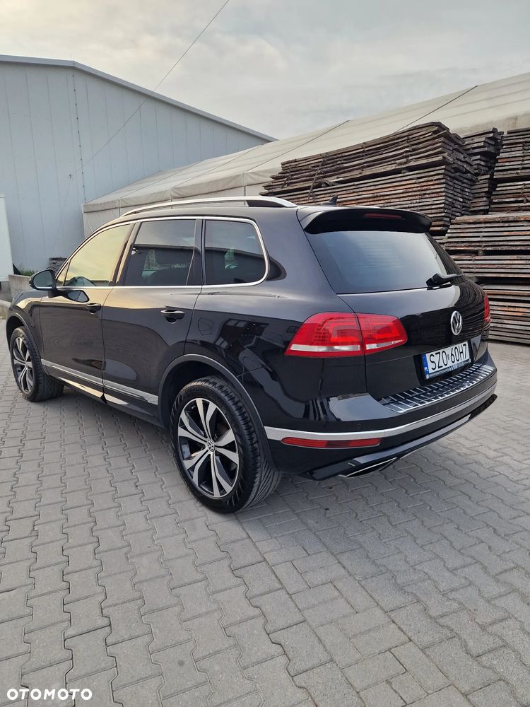Volkswagen Touareg 3.0 V6 TDI BMT Perfectline R-Style - 8