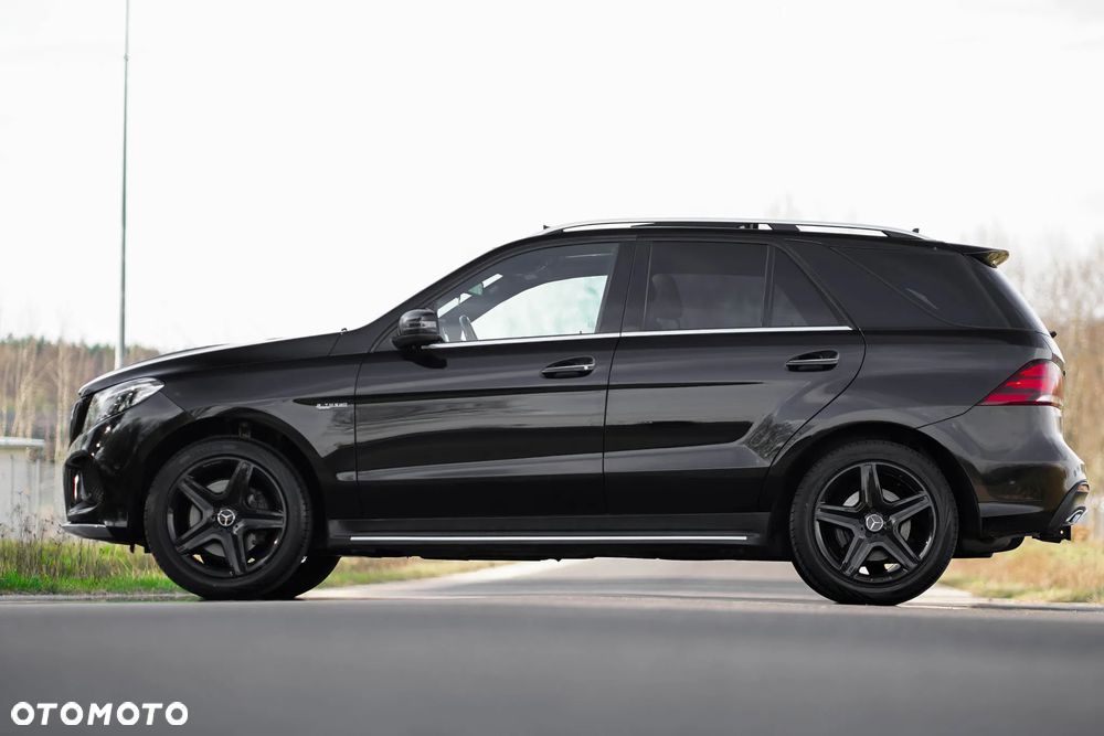 Mercedes-Benz GLE 350 d 4-Matic - 4