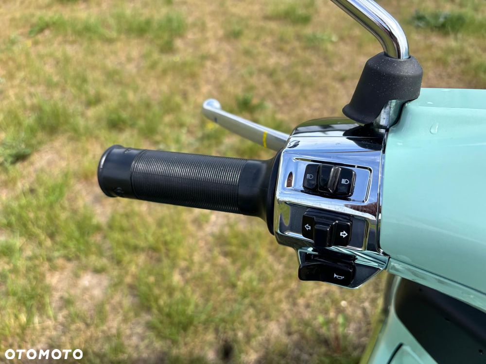 Piaggio Vespa - 9