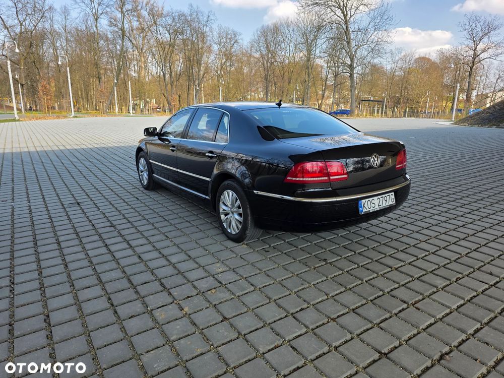 Volkswagen Phaeton - 3