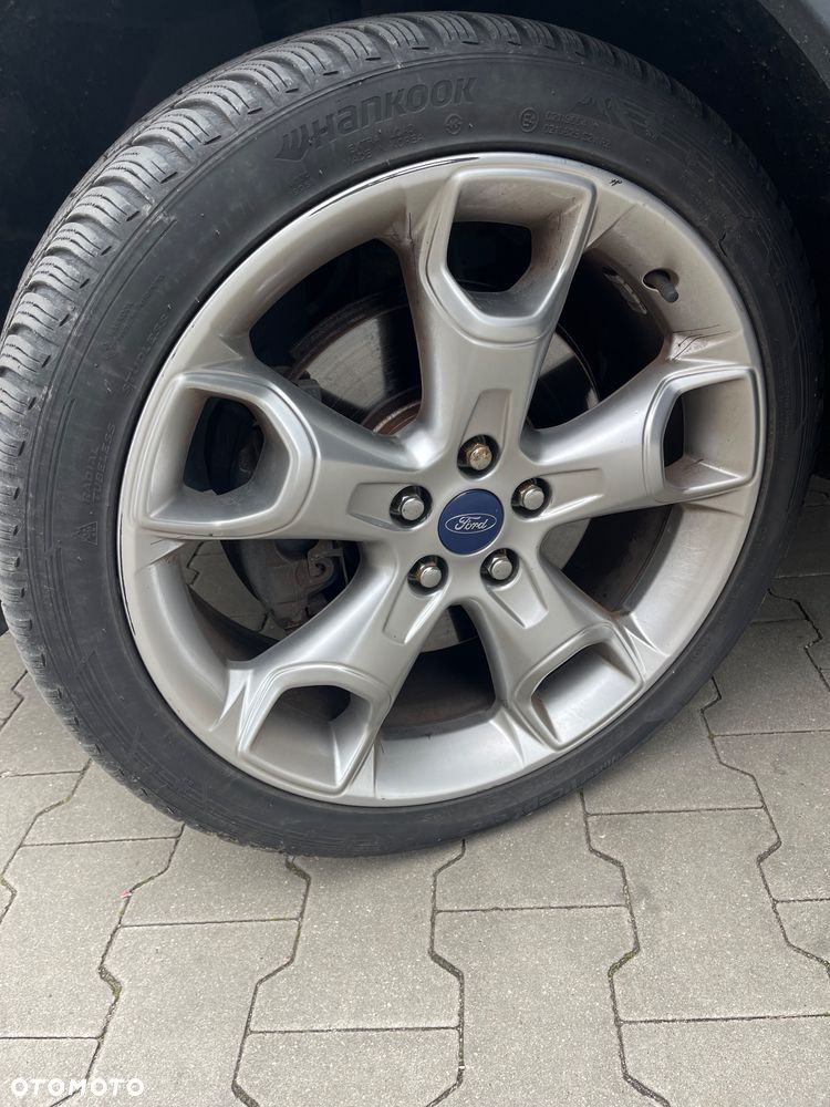 Ford Kuga - 18