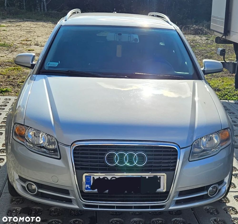 Audi A4 - 4