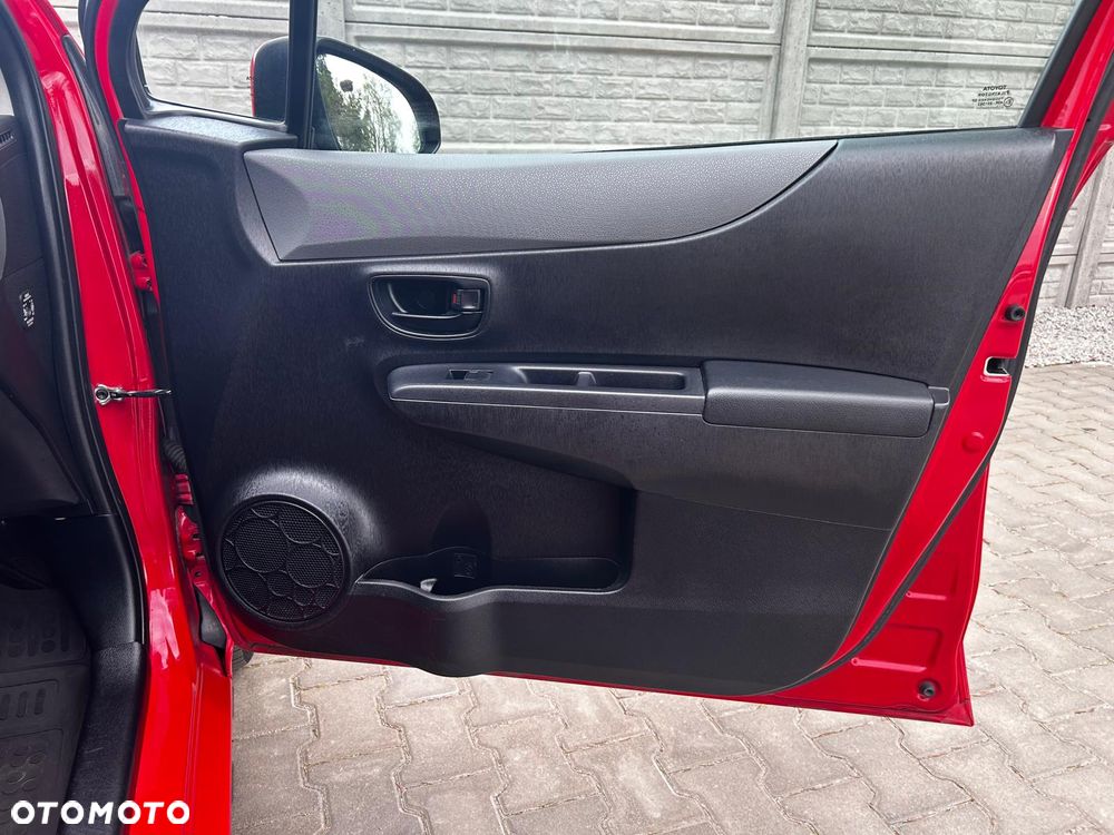 Toyota Yaris - 27