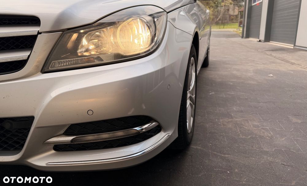 Mercedes-Benz Klasa C 180 BlueEFFICIENCY - 6