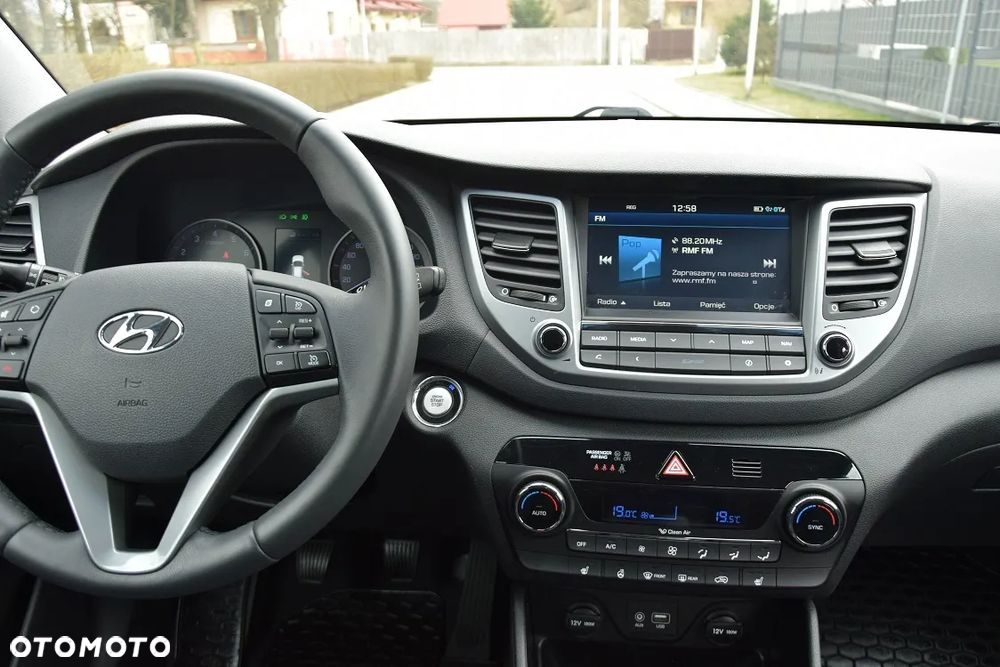 Hyundai Tucson 1.6 GDI BlueDrive Style 2WD - 9