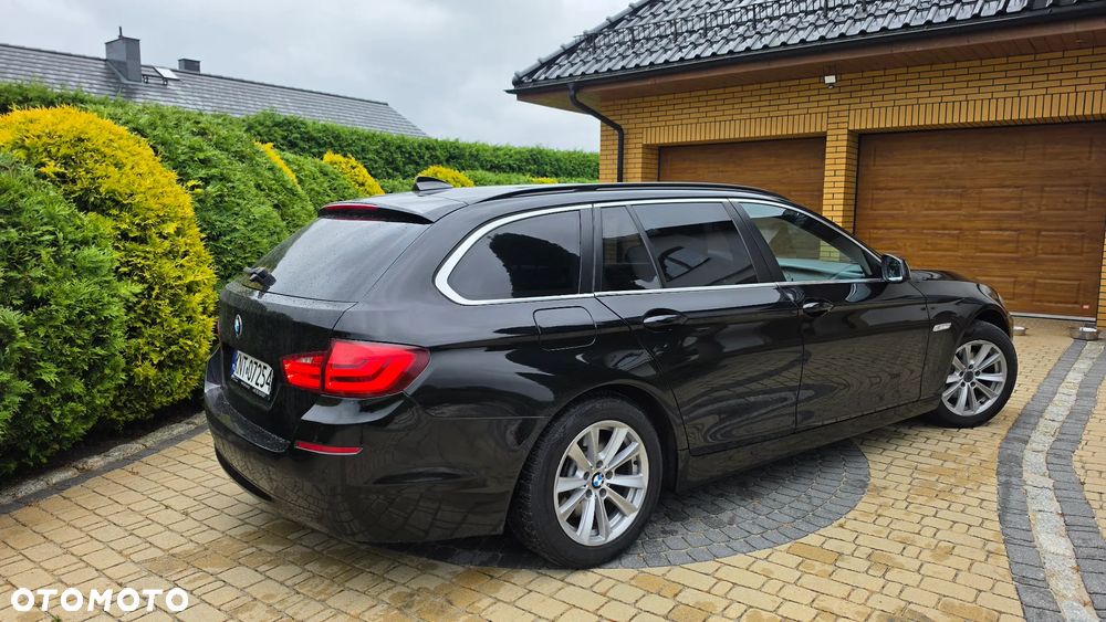 BMW Seria 5 520d Modern Line - 19