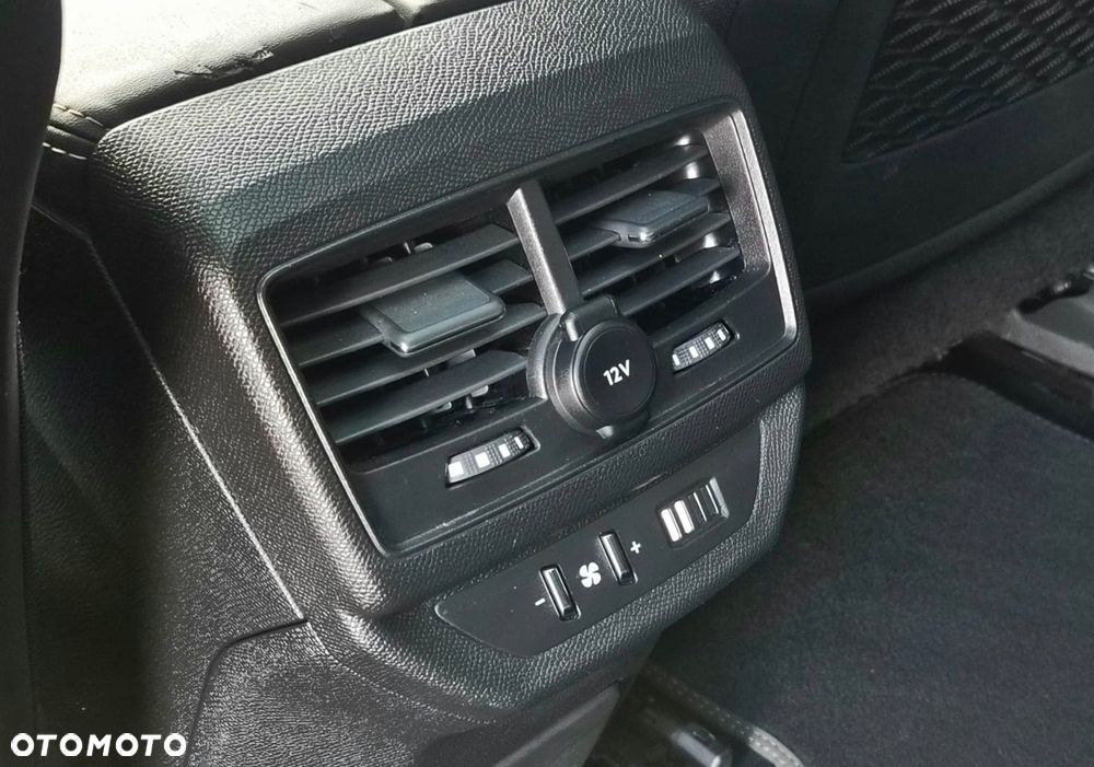 Peugeot 5008 1.5 BlueHDi GT S&S EAT8 - 29
