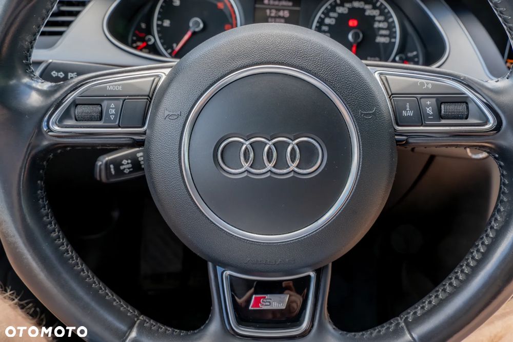 Audi A4 Avant - 14