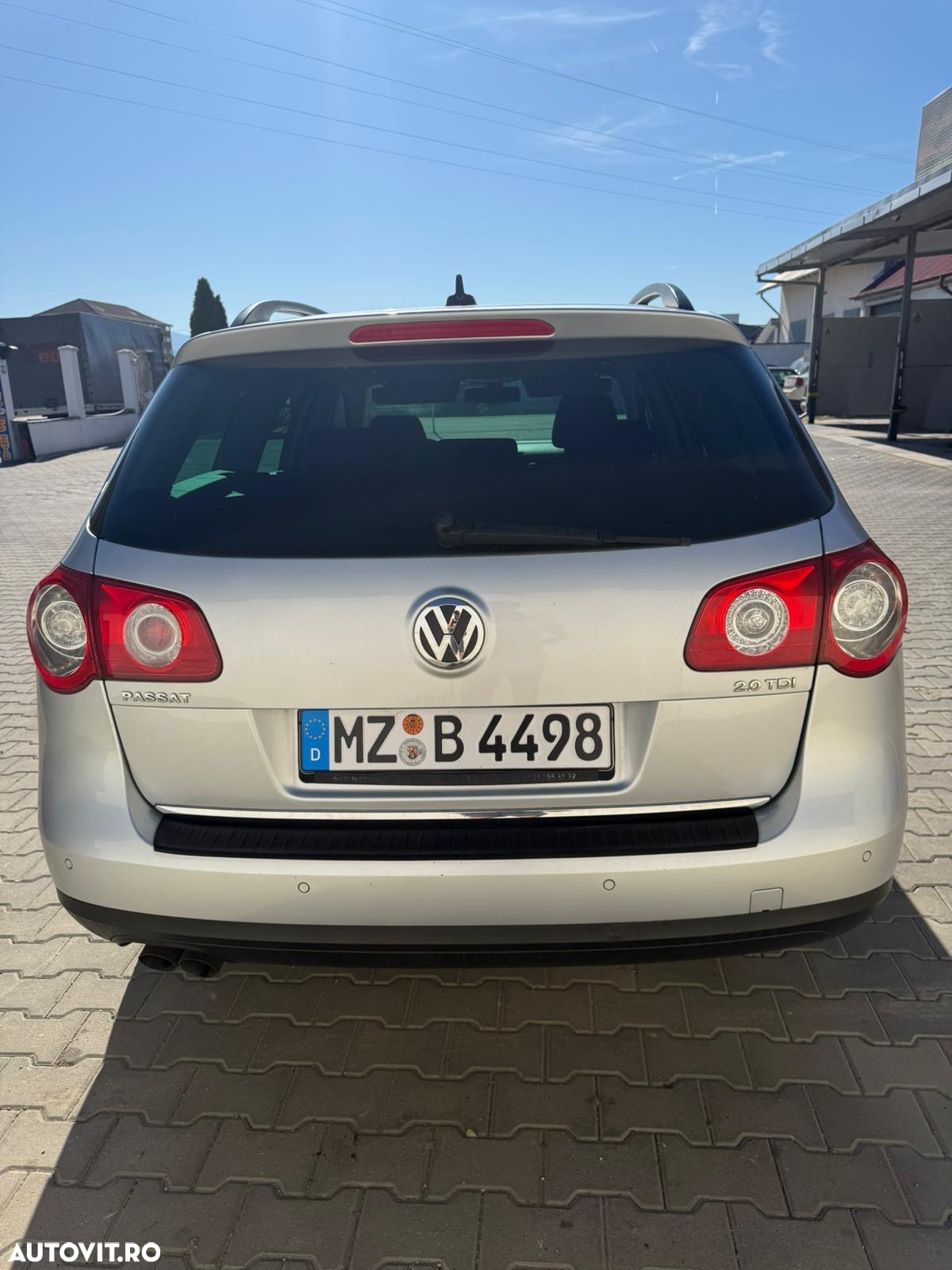 Volkswagen Passat Variant 2.0 TDI DPF DSG Comfortline - 7