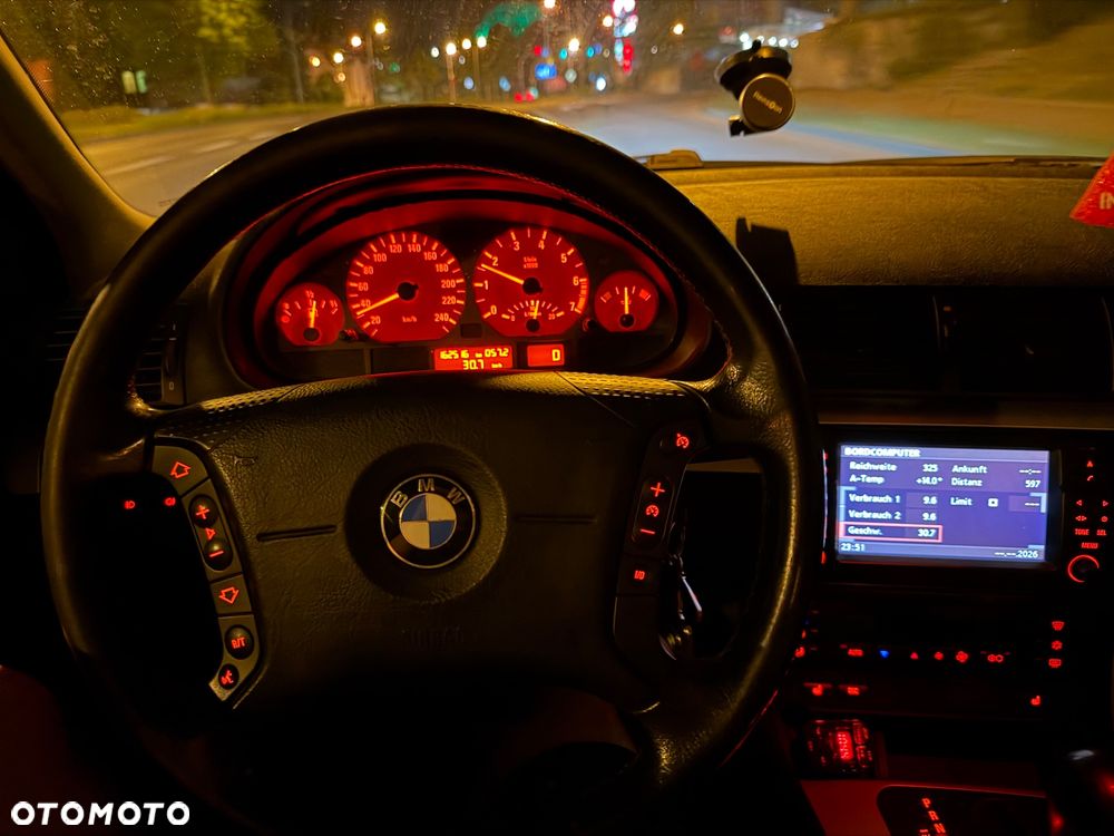 BMW Seria 3 - 12
