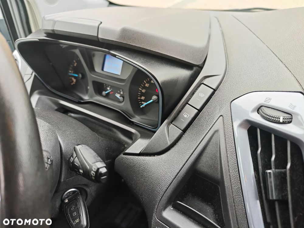 Ford Transit Custom - 16