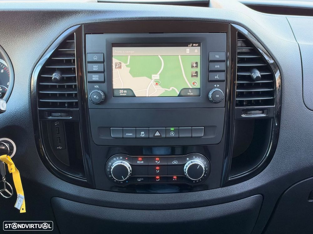Mercedes-Benz Vito Tourer - 31
