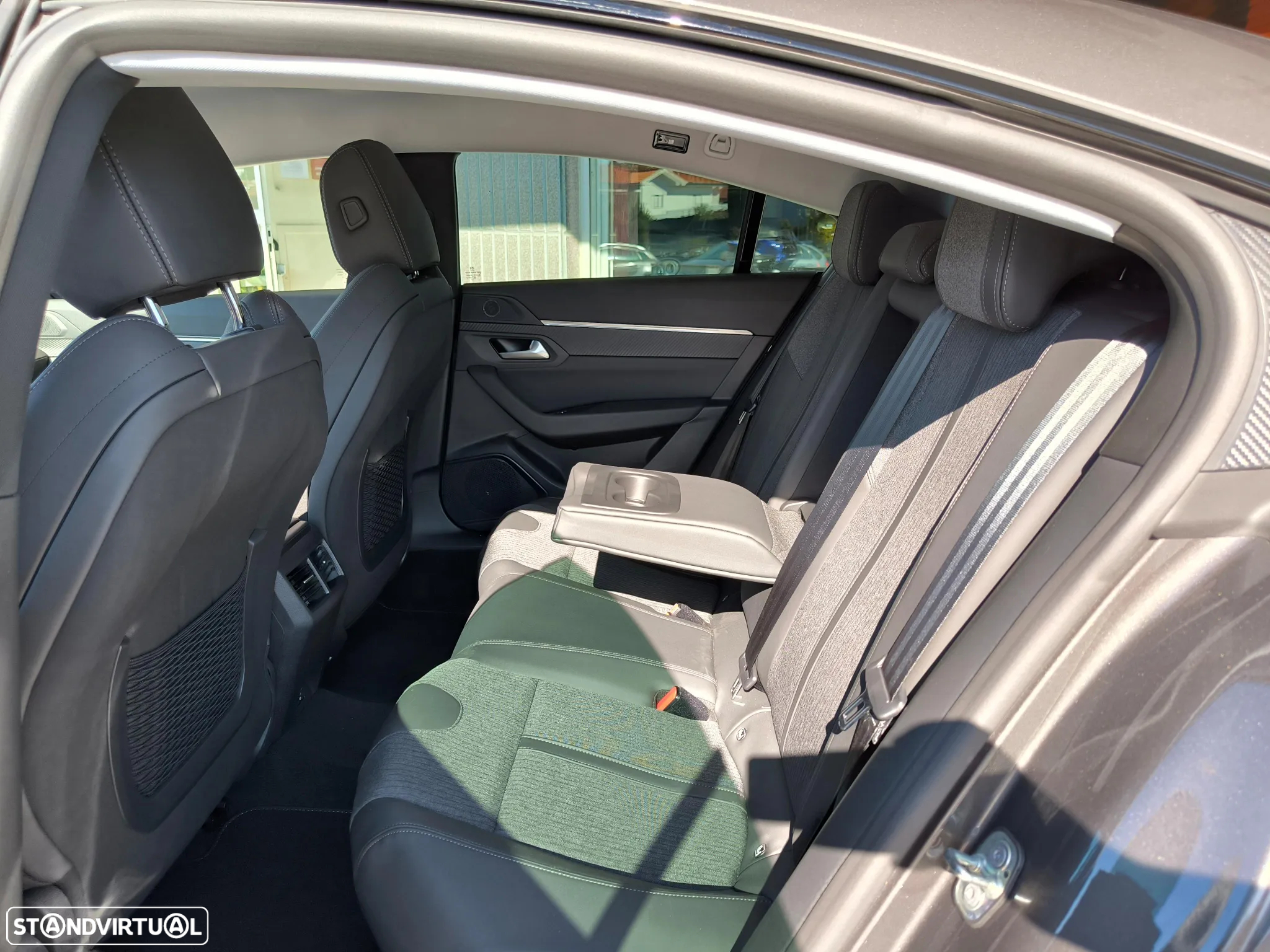 Peugeot 508 1.6 Hybrid Allure Pack e-EAT8 - 10