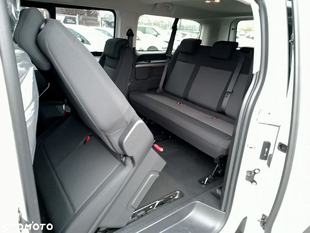 Toyota Proace Verso 2.2 D4-D Long Combi - 13