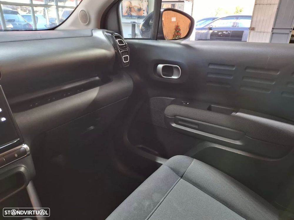 Citroën C3 Aircross 1.2 PureTech Shine - 15