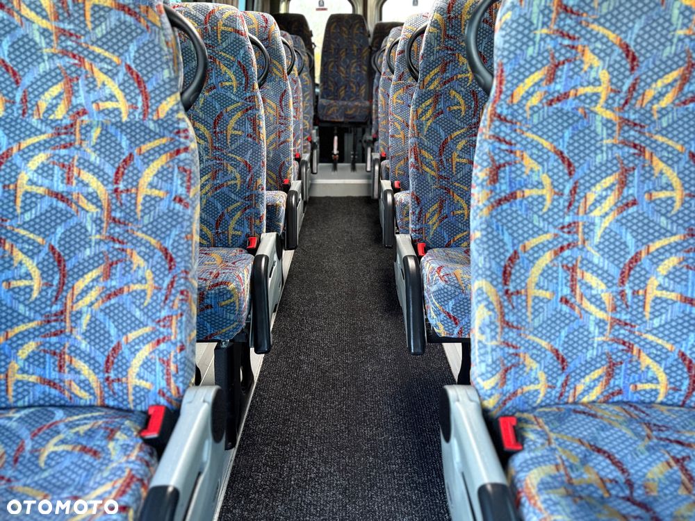 Mercedes-Benz SPRINTER 519CDI - 18