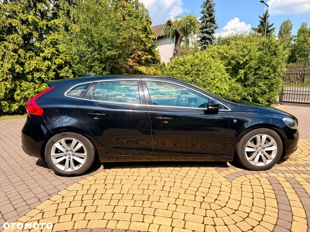 Volvo V40 D4 Drive-E Ocean Race - 2