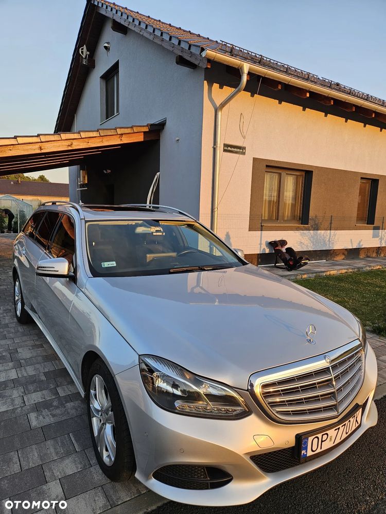 Mercedes-Benz Klasa E 250 CDI 7G-TRONIC - 4