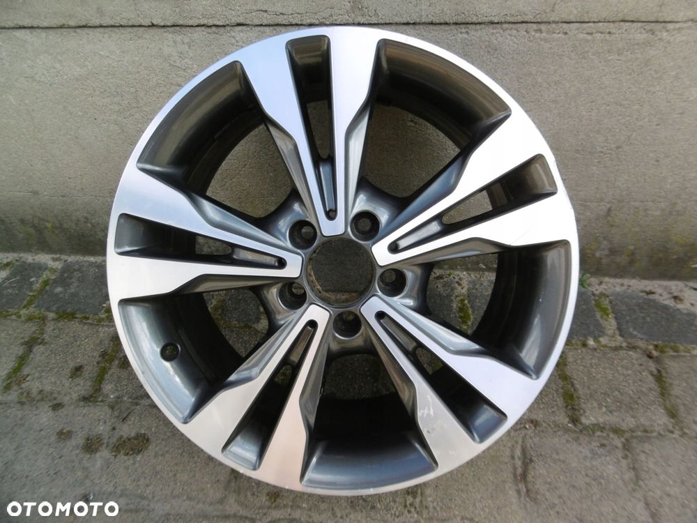 mercedes vito, v-klasa w447 - felga 7.5jx18h2 et52 5x112 - 1