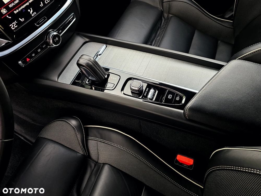 Volvo V60 B4 D Geartronic RDesign - 29