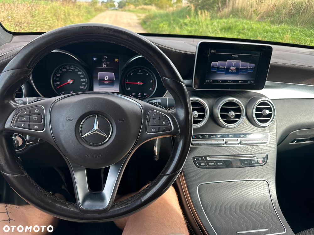 Mercedes-Benz GLC 220 d 4Matic 9G-TRONIC AMG Line - 11