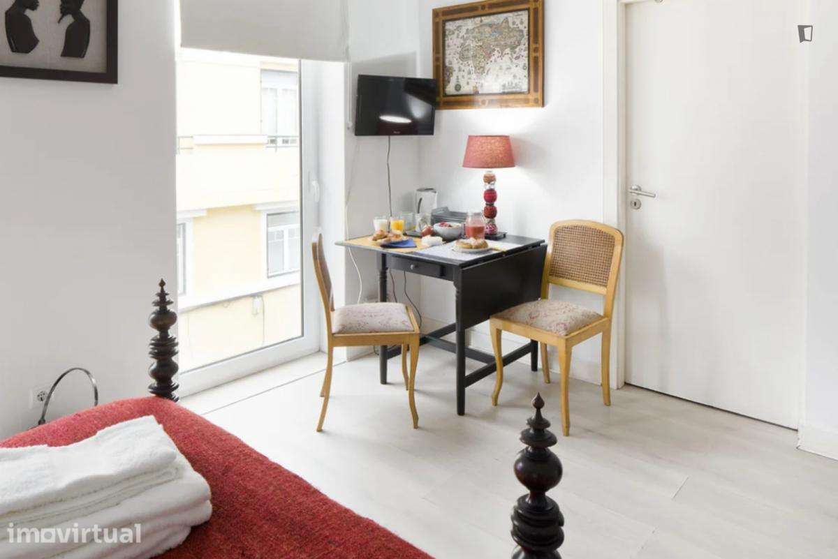 Quarto - localizado em Rato Lisbon - Grande imagem: 2/11