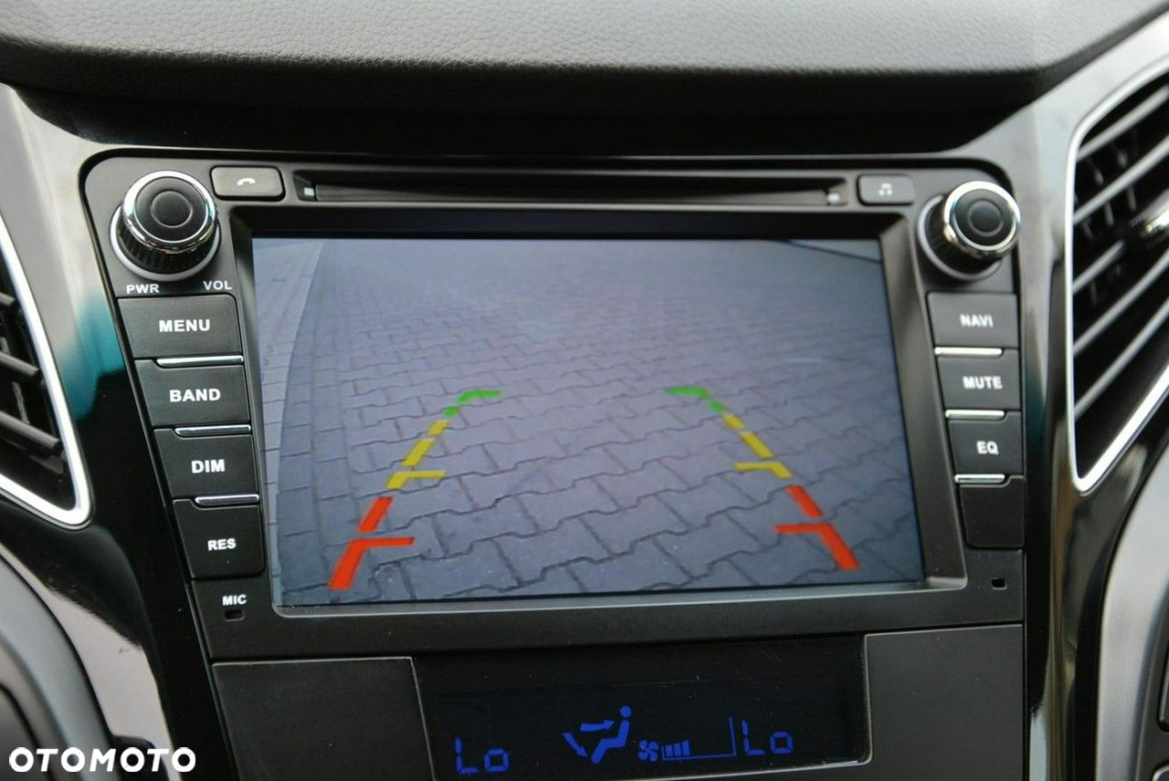 Hyundai i40 2.0 GDI Comfort + - 25