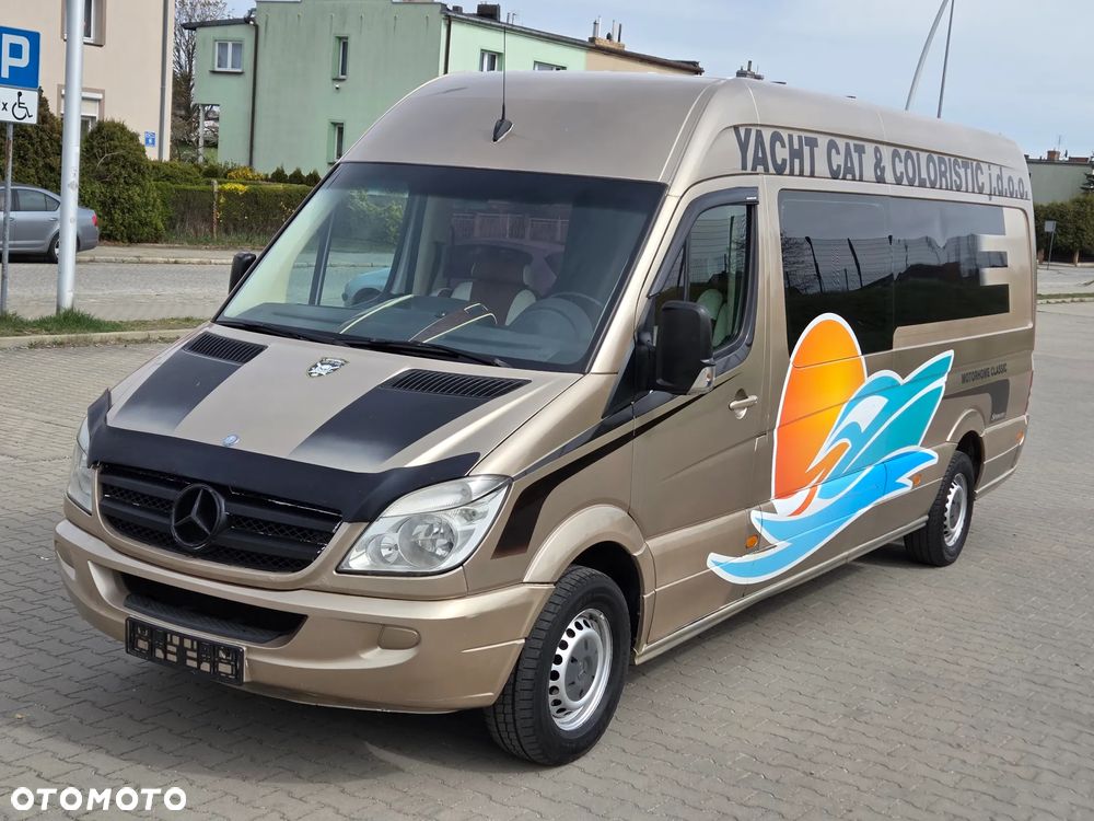 Mercedes-Benz Sprinter - 10