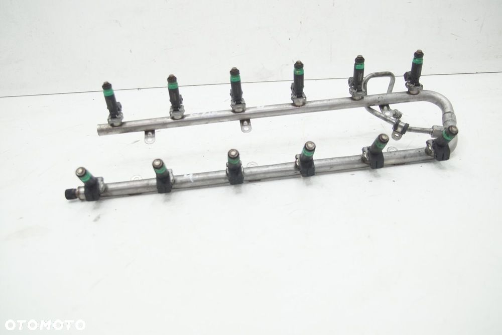 WTRYSK LISTWA WTRYSKOWA A2750780249 MERCEDES W221 W216 V12 CL600 - 2