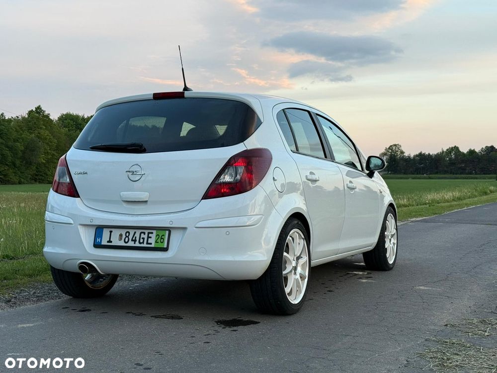 Opel Corsa - 8