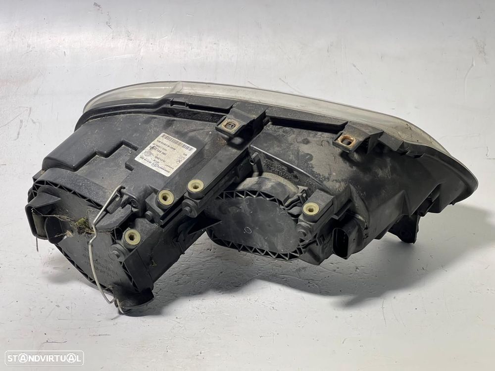 Farol Esq VW CADDY III (2KA, 2KH, 2CA, 2CH) REF. 2K0941005C - 2