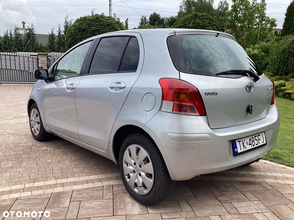 Toyota Yaris 1.33 VVT-i Life - 13