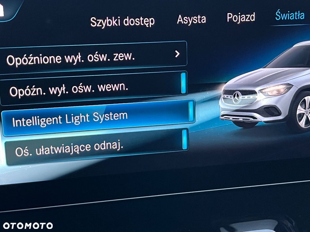 Mercedes-Benz GLA 250 4-Matic AMG Line - 15