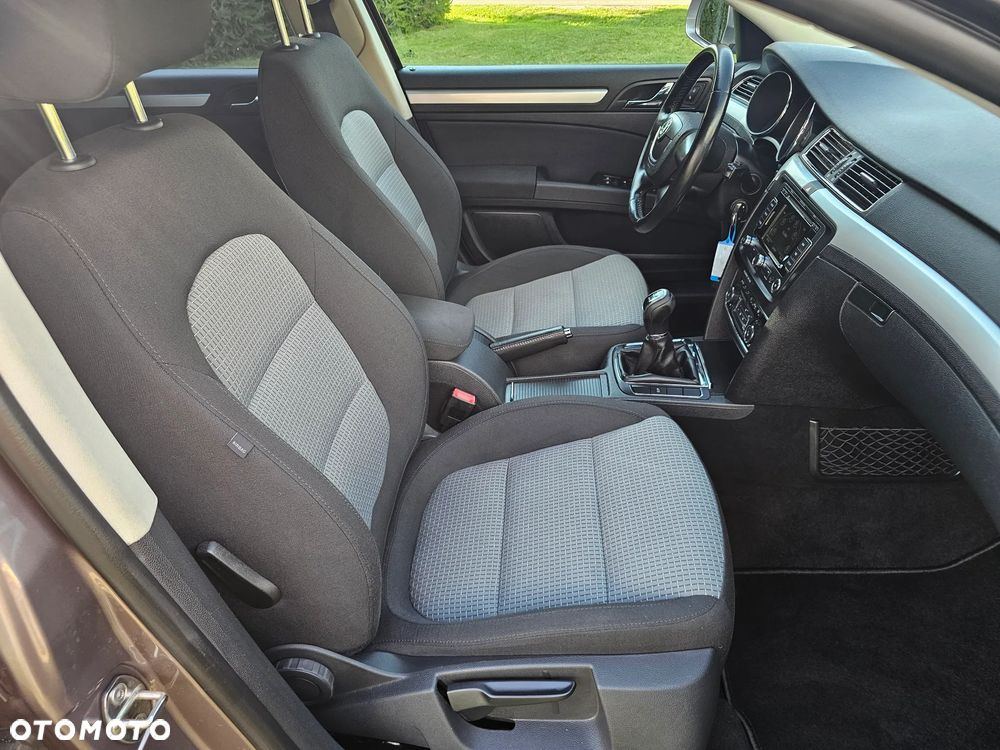 Skoda Superb 2.0 TDI Green tec Elegance - 12