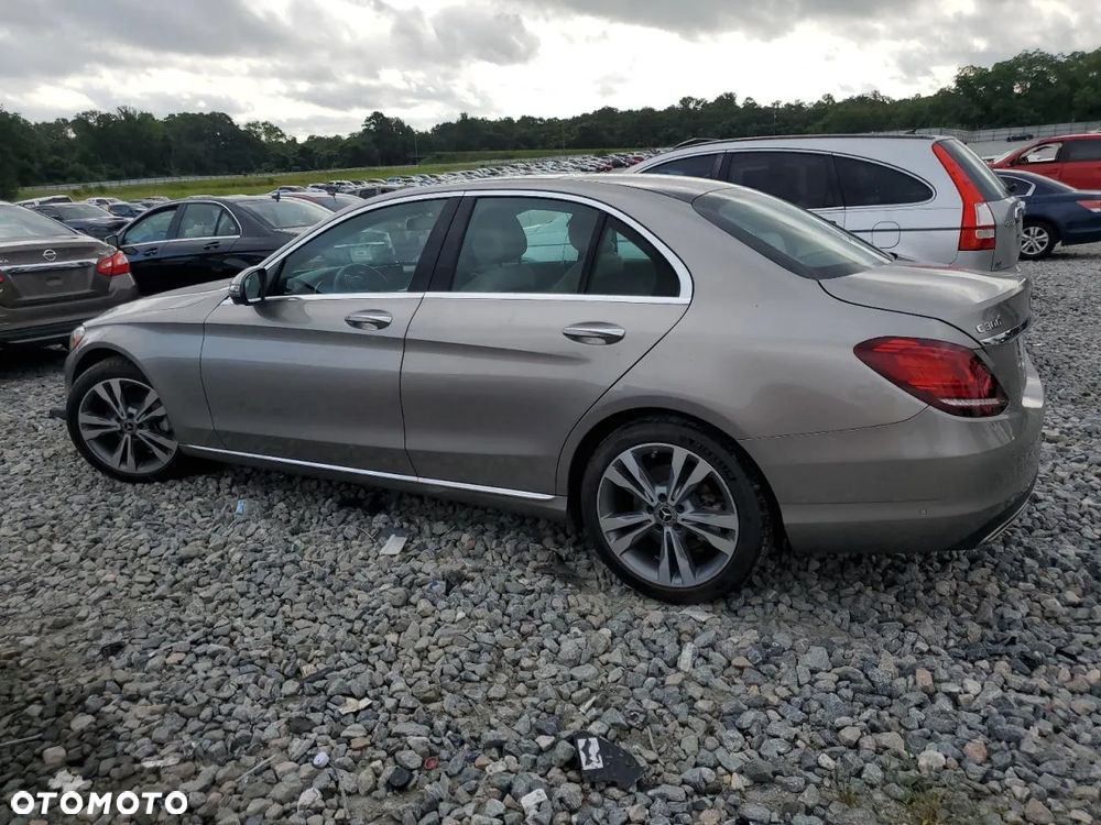 Mercedes-Benz Klasa C 300 7G-TRONIC Exclusive - 3