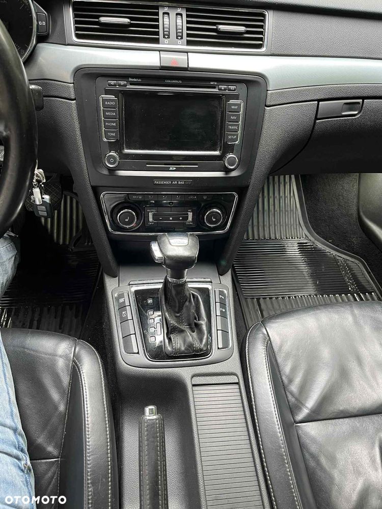 Skoda Superb 2.0 TDI Elegance DSG - 7