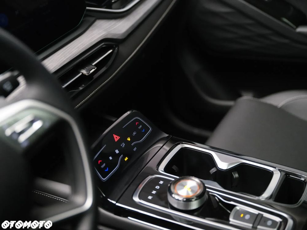 JAC JS6 - 11