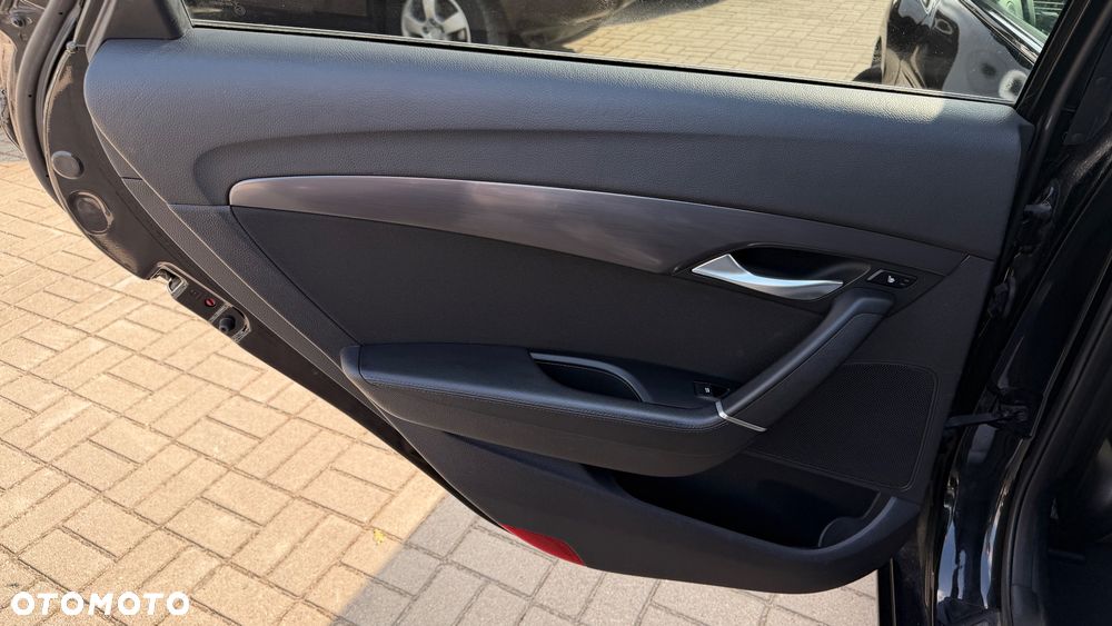 Hyundai i40 Kombi blue 1.7 CRDi DCT Premium - 17