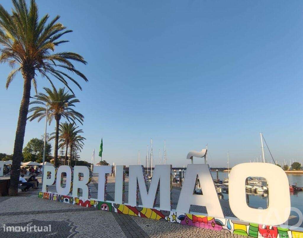 Apartamento T2 em Portimão de 74,48 m2 - Grande imagem: 2/23