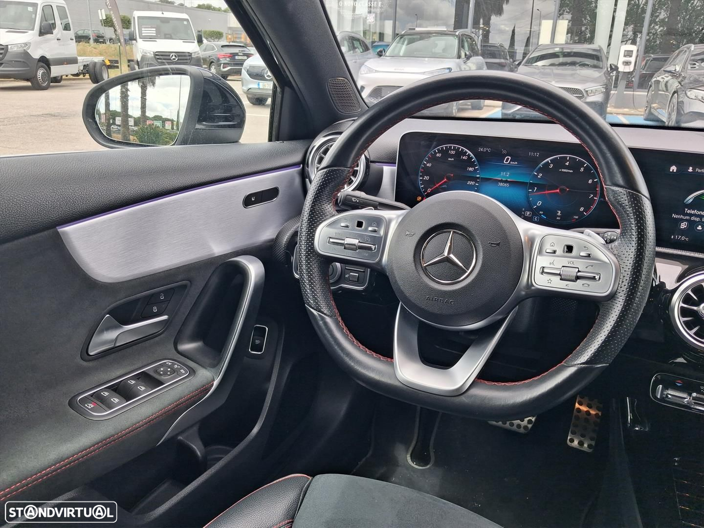 Mercedes-Benz A 200 Limousine AMG Line Aut. - 16