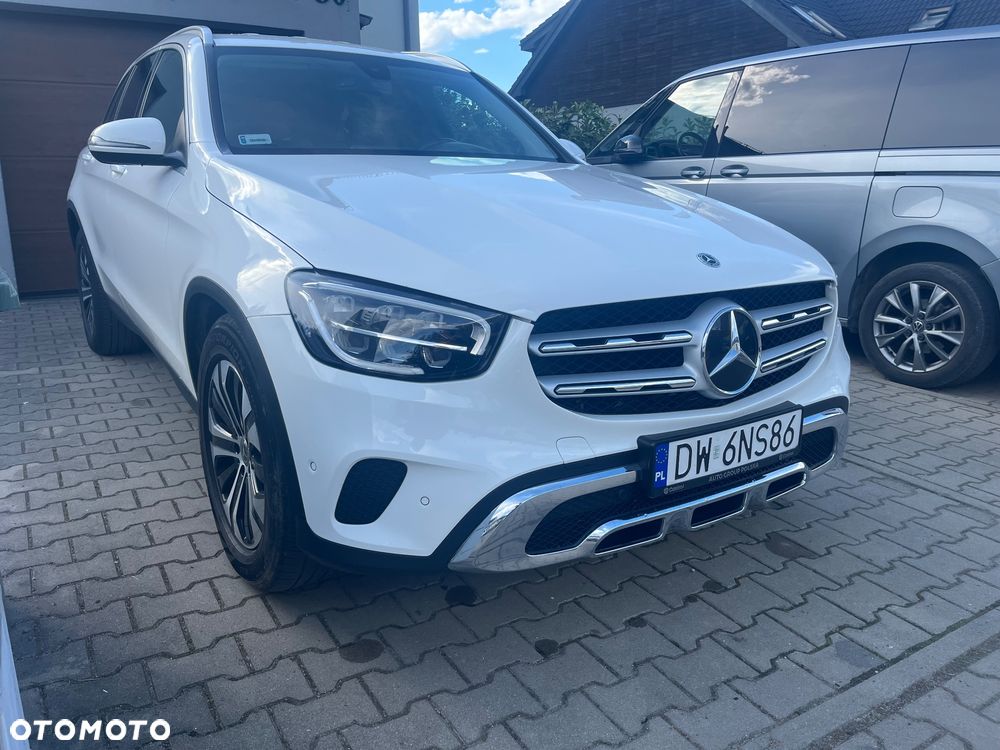 Mercedes-Benz GLC 200 d 4-Matic Business Edition - 3