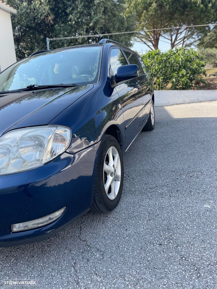 Toyota Corolla SW 2.0 D-4D SE - 6