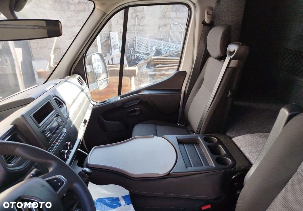 Renault Master - 19