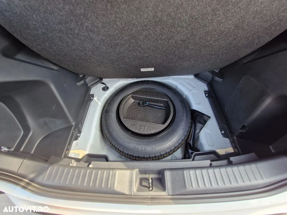 Toyota Yaris Cross 1.5 VVT-i HSD 4x2 Dynamic - 21