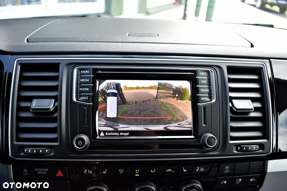 Volkswagen Multivan 2.0 BiTDI L1 Highline 4Motion DSG - 34
