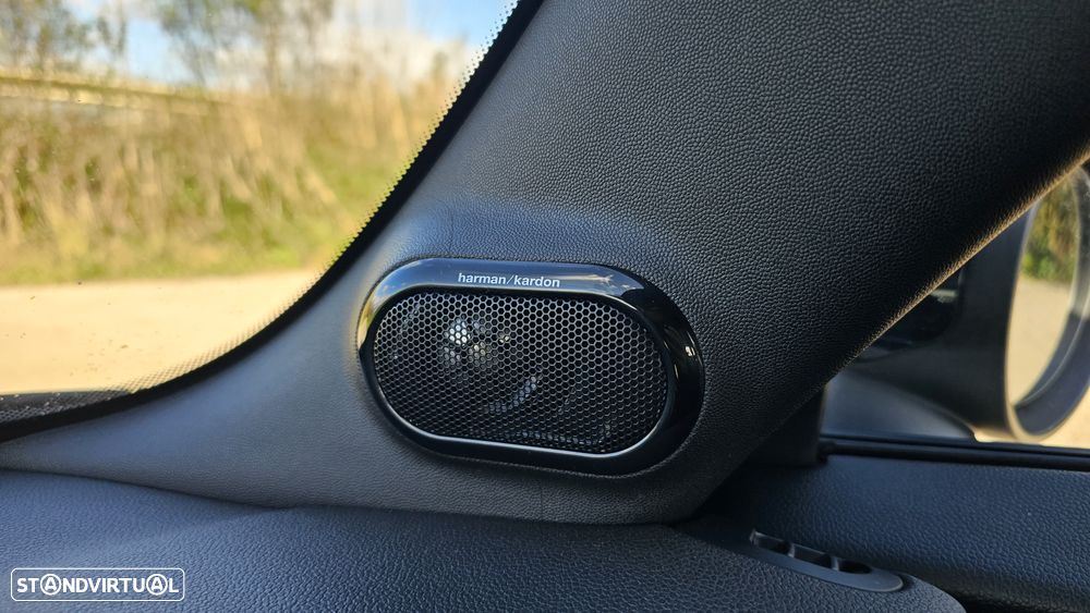 MINI Cabrio Cooper Auto. - 11