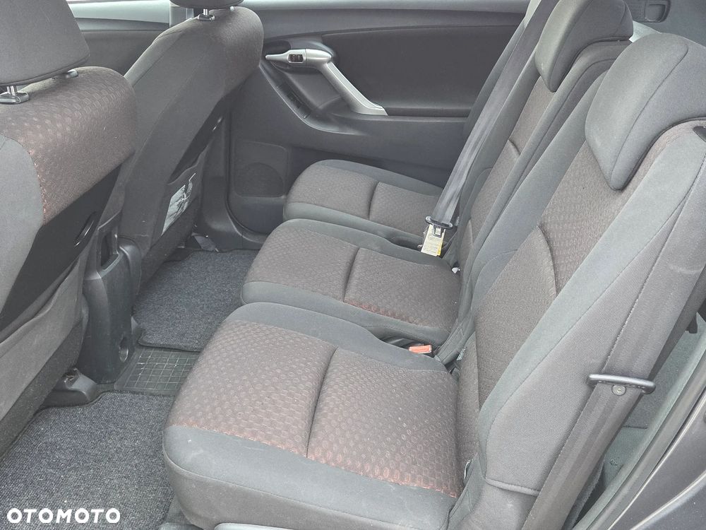 Toyota Verso 1.8 Multidrive Edition - 9