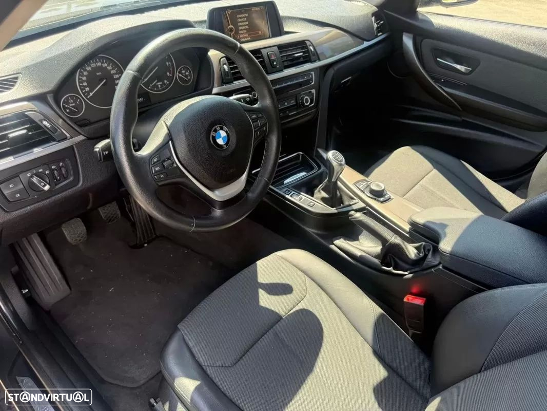 BMW 320 d Touring EfficientDynamics Line Sport - 9